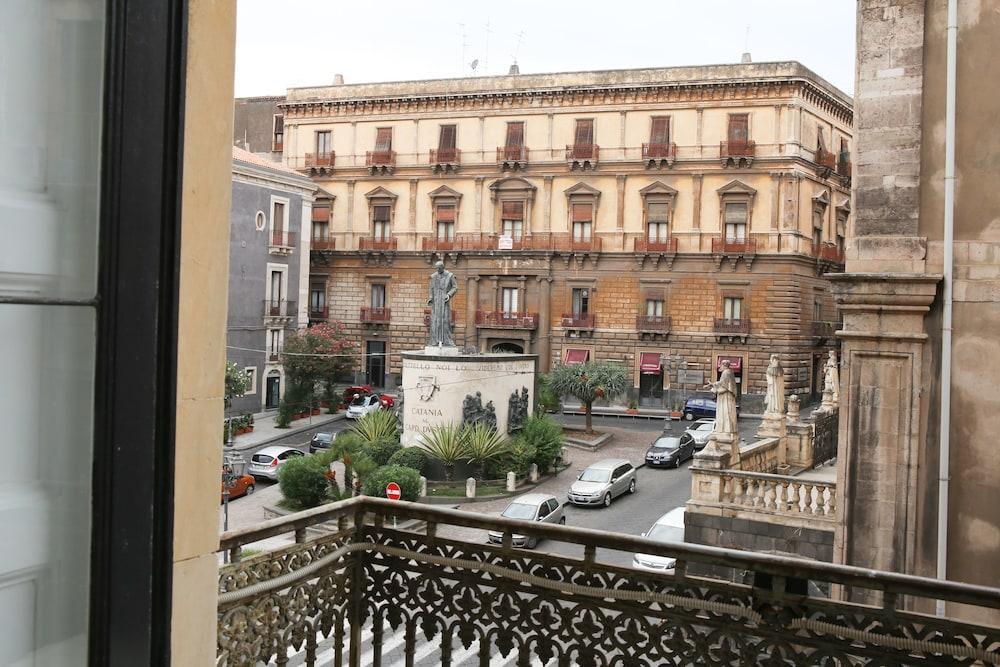 B&B Palazzo Bruca Catania Exterior photo